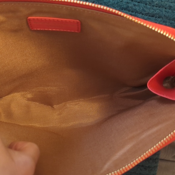 Aspinal of London saffiano leather large cosmetics bag - Picture 6 of 7